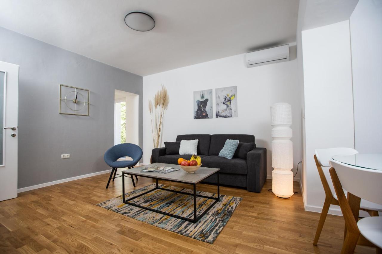 Big Tree Apartment & The Nest Apartment - Free Parking Mostar Extérieur photo